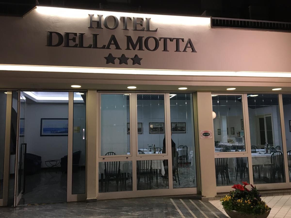 Hotel Della Motta Bellaria-Igea Marina Exterior foto