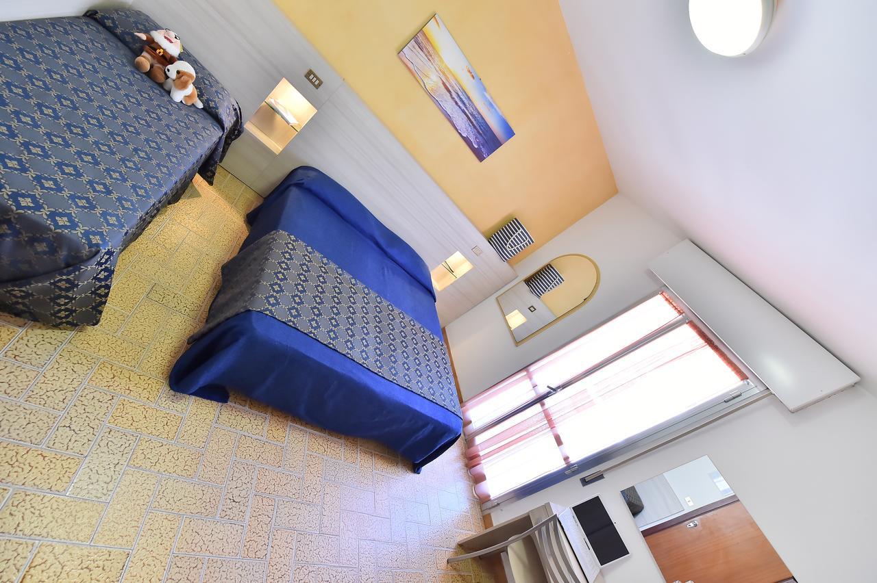 Hotel Della Motta Bellaria-Igea Marina Exterior foto